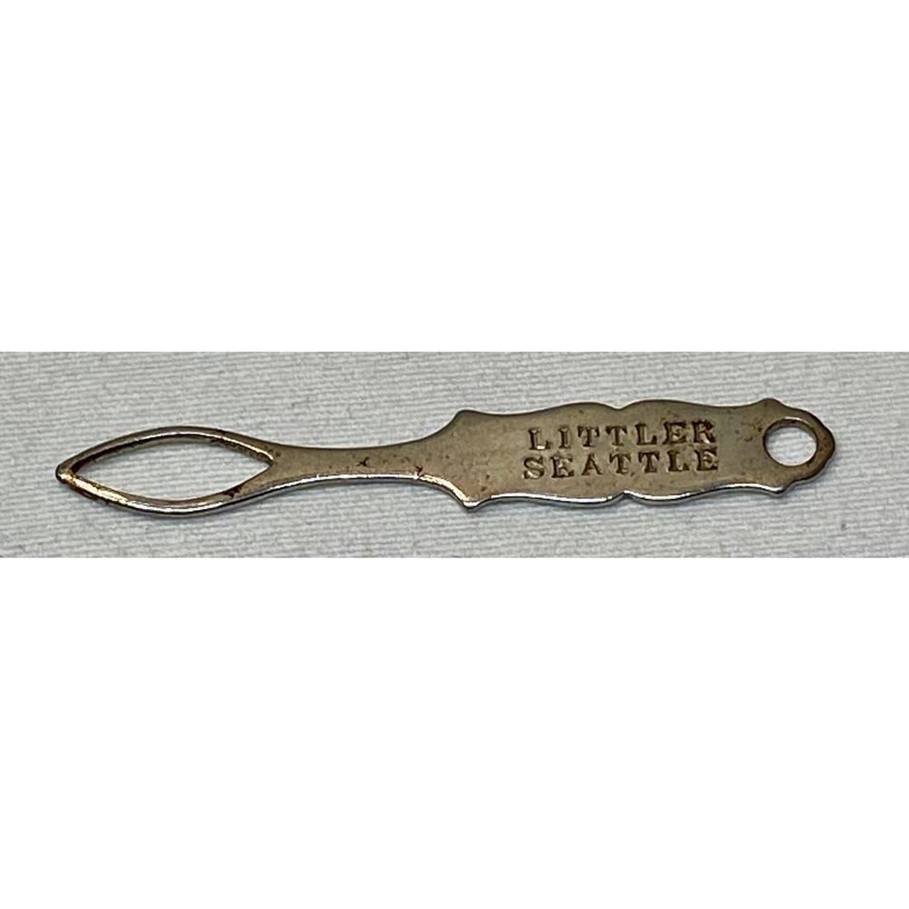 Daisy Shoe Button Hook Tool Pat 6-6-16, LITTLER SEATTLE